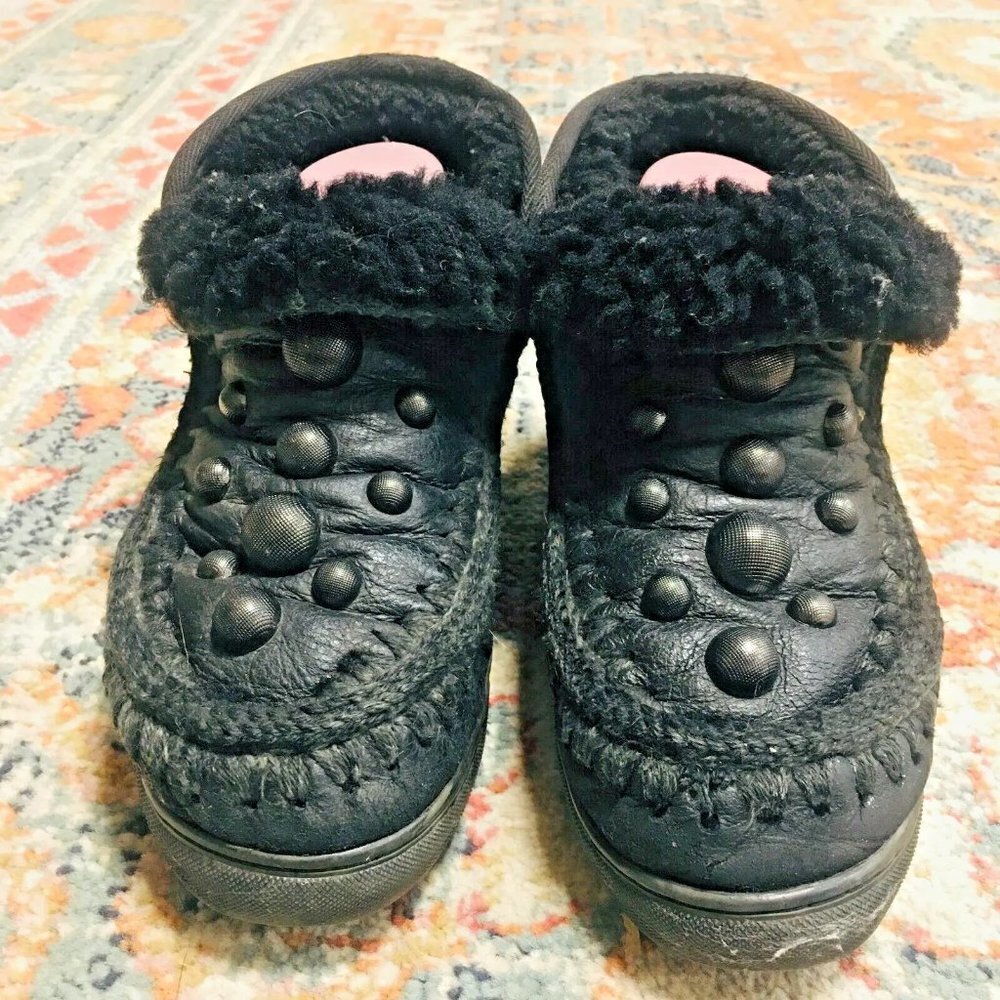 MOU Black Leather Shearling Sherpa Short Ankle Studded Boots Women's 7 to 7.5 - Picture 7 of 13